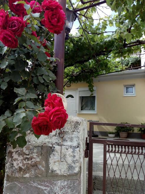 Apartman Lora Budva Exterior foto